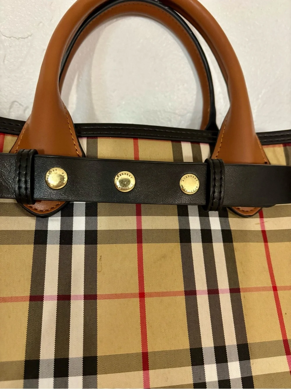 Burberry Mini Vintage Check Triple Stud Belt Bag. - Picture 4 of 9